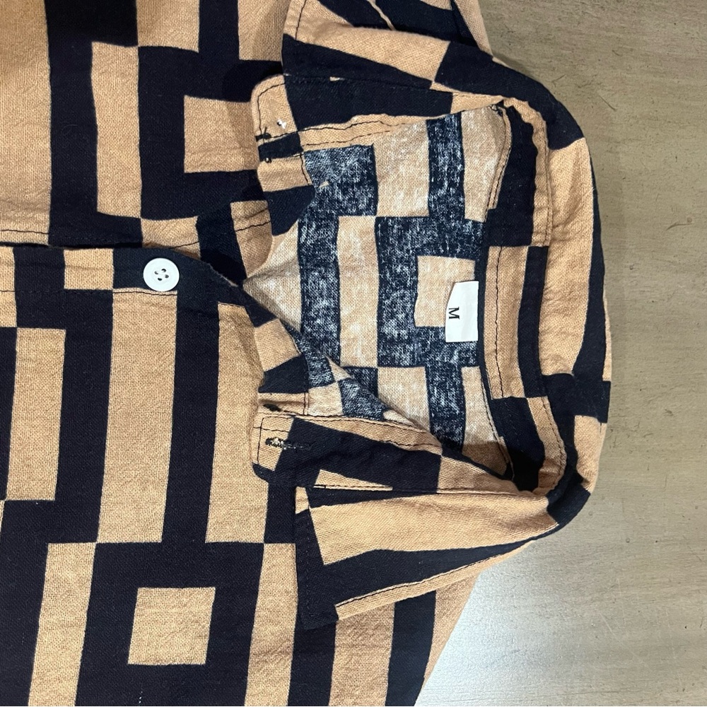 Men’s button down - Picture 2 of 3